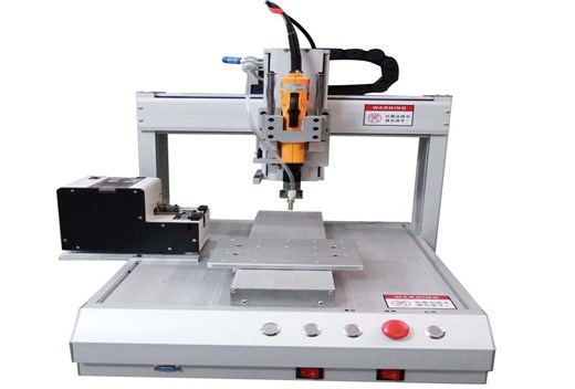 U���Զ�����˿���ֳ�������Ƶ