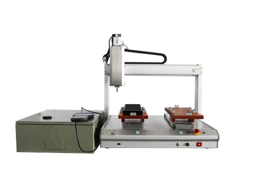 �ӽ�ɢ�����Զ����г̶�λ���ع�˿��