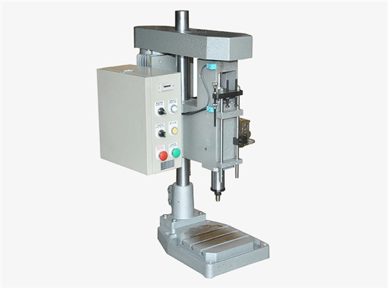 GD-100��ѹ��׻�