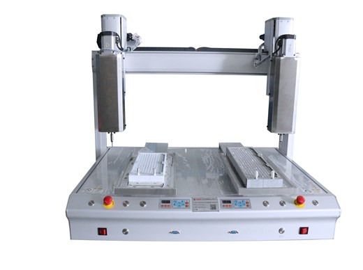 ƽ̨ʽXYZ�����ع�˿��