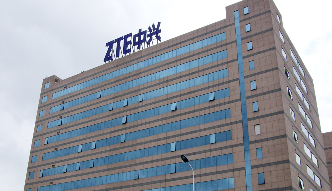 ������ͨѶ�ֻ����GT1-203��˿��+���������װ����ư���